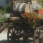 Al Fienile Hotel