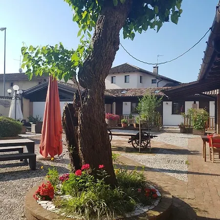 Al Fienile Guest house